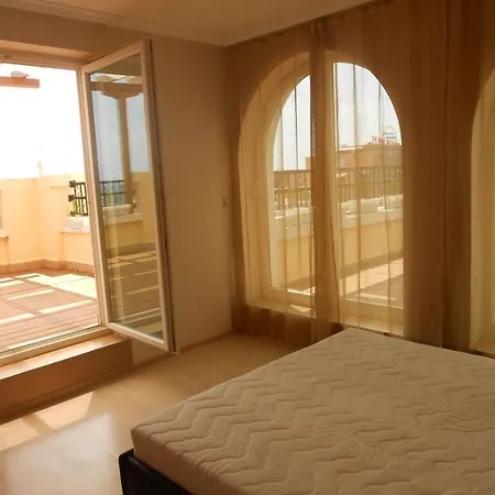 Apartment Penthous In Pomorie